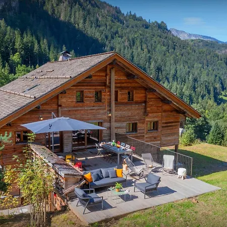 Saint Joseph - Ovo Network Chalet